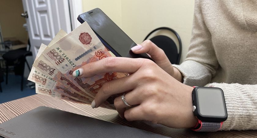С сегодняшнего дня никаких переводов с карты на карту: банки вводят новое обязательное условие для россиян