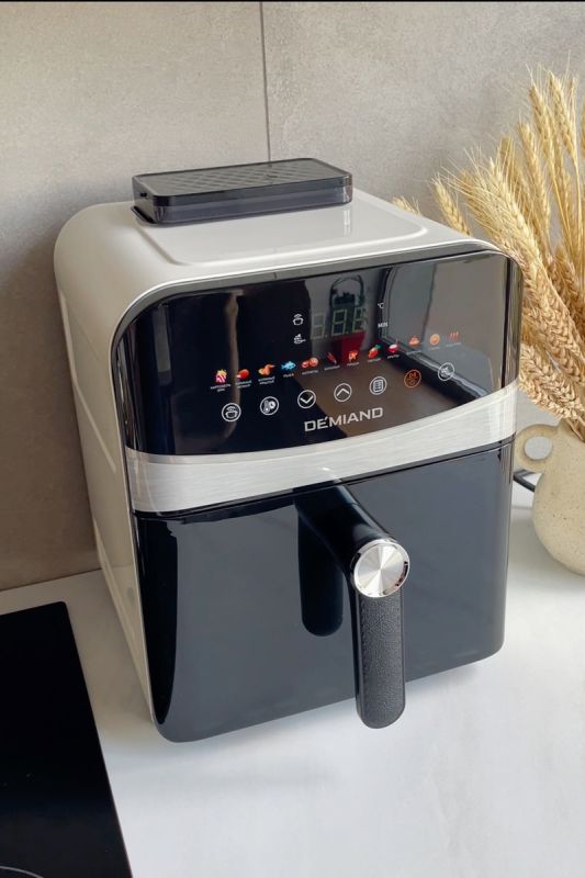   DEMIAND SANDERS DK  2200:   