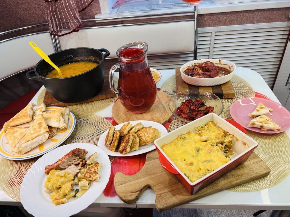 Экономное и сытное меню из одной курицы