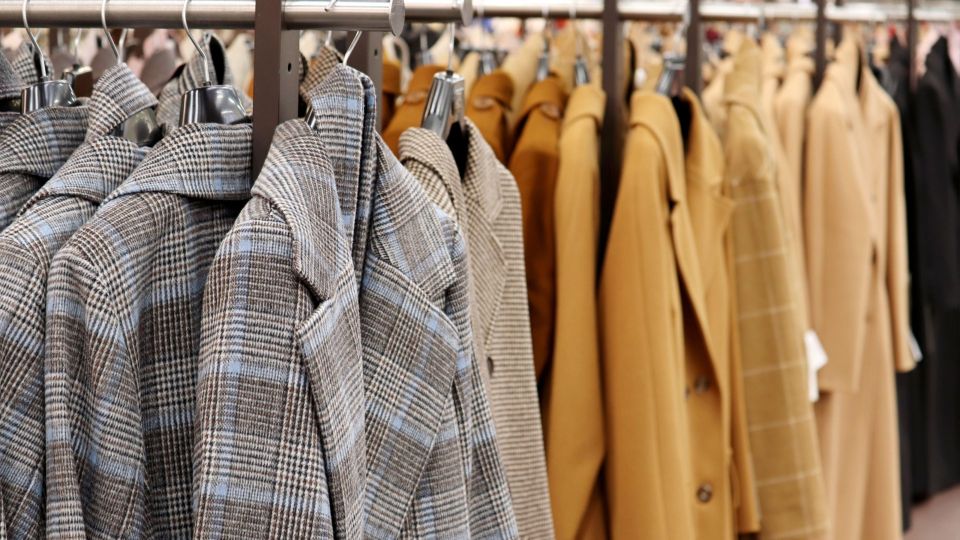 Деликатная проблема: ухаживать за пальто в домашних условиях очень просто