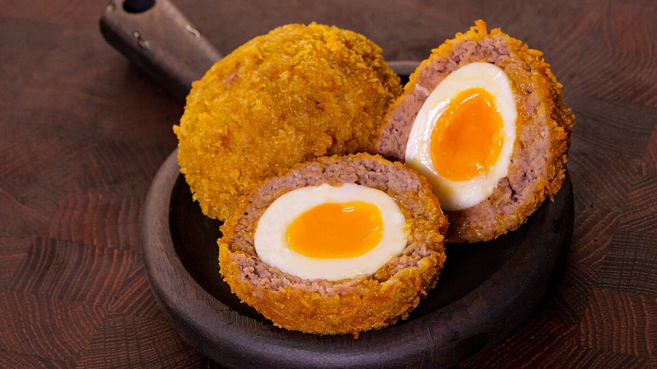 Шотландские яйца: неожиданное лакомство для гурманов