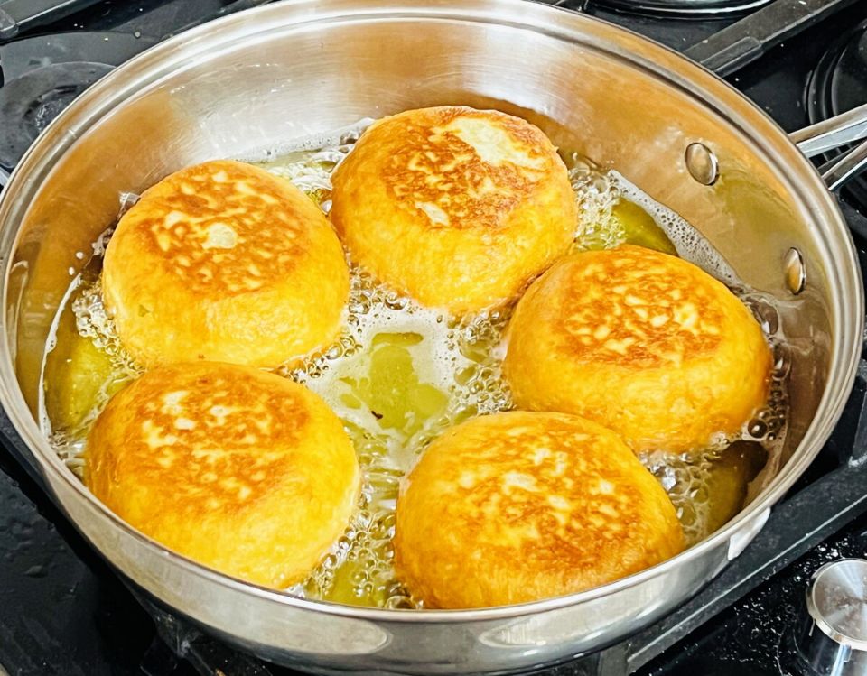 Необычное тесто для пирожков: делаем шедевры из простых ингредиентов