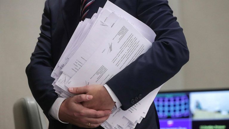 Новые законы России: что ждет граждан с ноября 2025 года