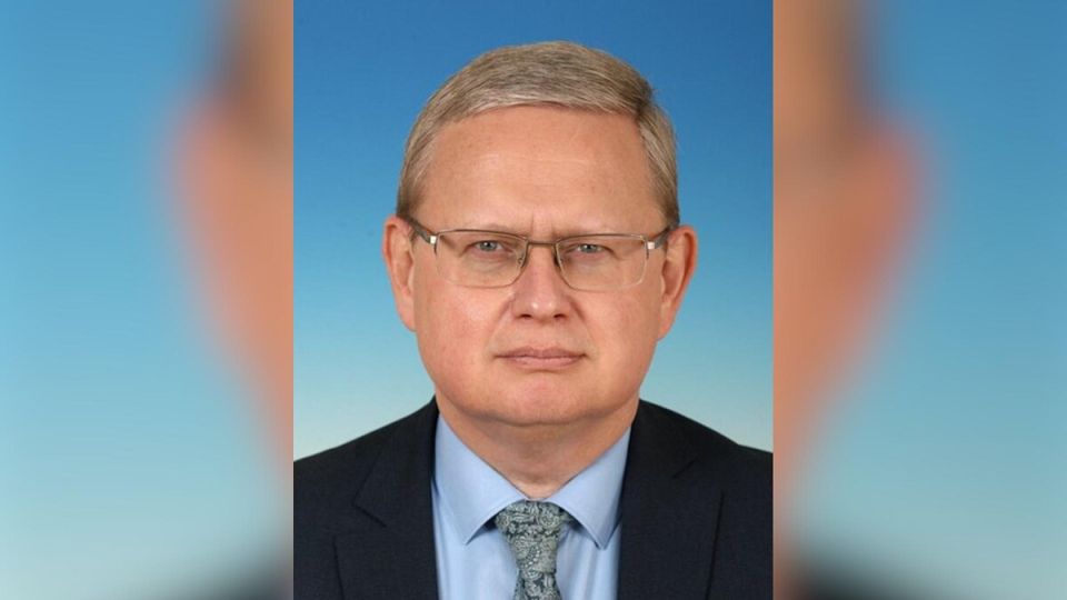 Чиновникам могут повысить штрафы за злоупотребления: к чему это приведёт?