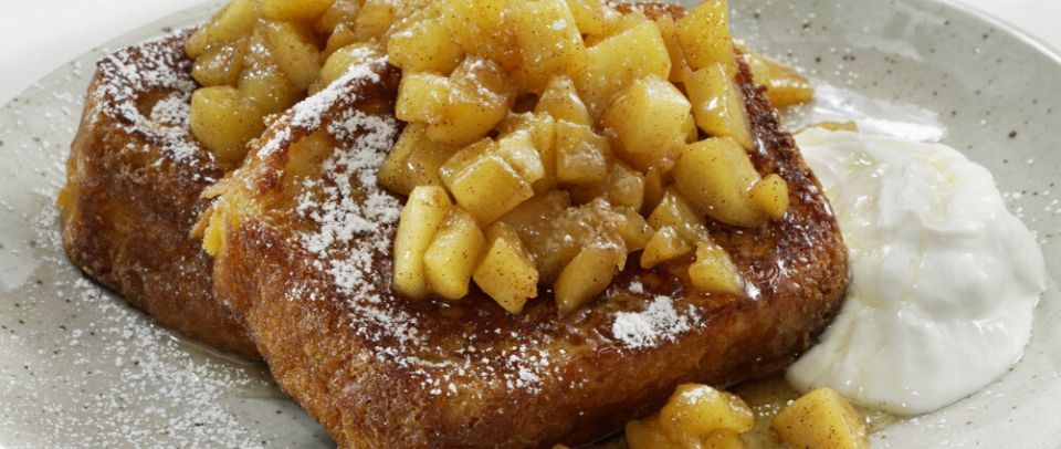 Яблочный сезон: видео-рецепты вкусных угощений для вашего стола