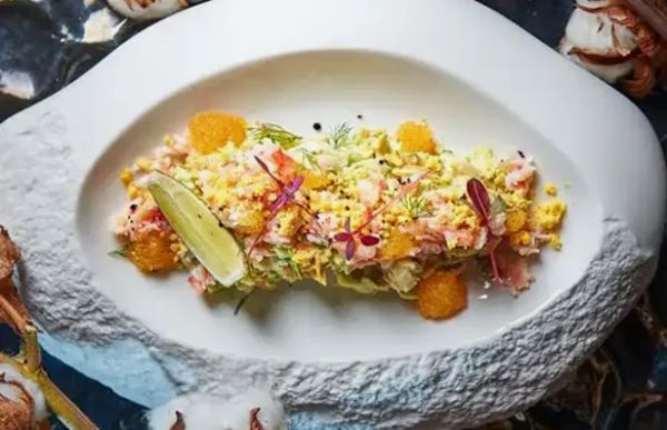 Салат «Мимоза» в новом свете: Вдохновляющее сочетание с крабом и щучьей икрой