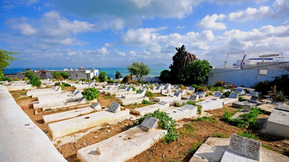 Неожиданный судебный прецедент: захват земли на кладбище обернулся последствиями