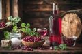 Как приготовить домашнее вино из брусники: простой рецепт для гурманов