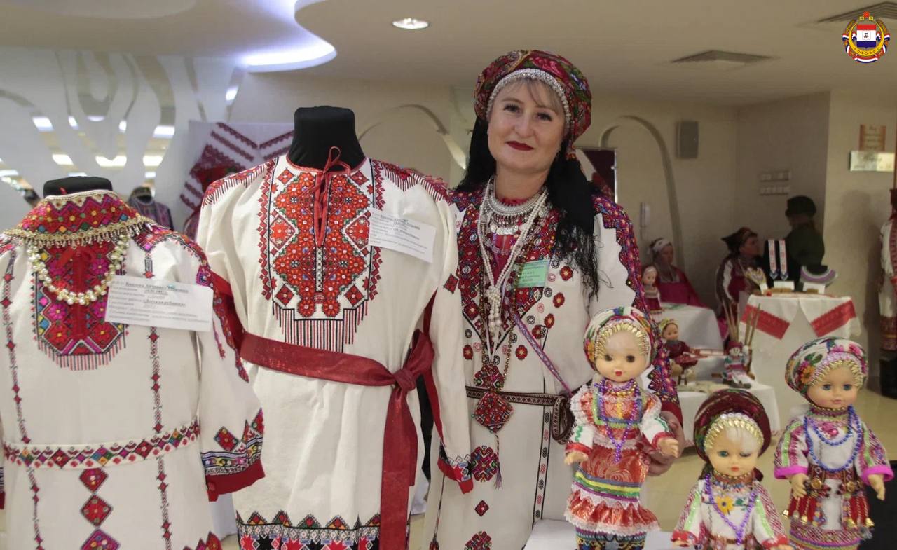 Продолжаем марафон народных красок и фольклора Продолжаем марафон народных красок и фольклора
