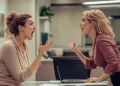 Опасное хамство на работе: когда простое оскорбление может стать причиной увольнения