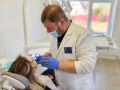 Как сохранить блестящую улыбку: советы стоматолога по питанию
