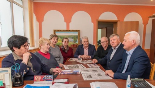 День бабушек и дедушек - повод признать, что они - настоящие супергерои! Наши бабули и дедули знают все «фишки» и «лайфхаки», о которых другие рассказывают в интернете