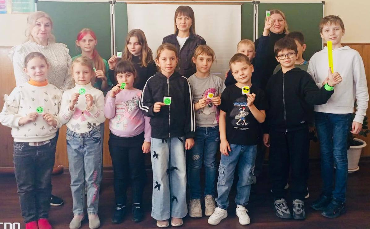 Информационно-пропагандистская акция «Засветись!» прошла в пришкольном лагере МБОУ «Комсомольская СОШ №1» и МБОУ « Чамзинская СОШ №2» Информационно-пропагандистская акция «Засветись!» прошла в пришкольном лагере МБОУ «Комсомольская СОШ №1» и МБОУ « Чамзинская СОШ №2»