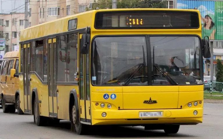 В Саранске по просьбам жителей изменили схему движения автобуса №104, следовавшего по маршруту «МГУ им. Н.П. Огарева» – Б. Елховка». Как сообщает региональный Госкомтранс, теперь общественный транспорт будет следовать до...