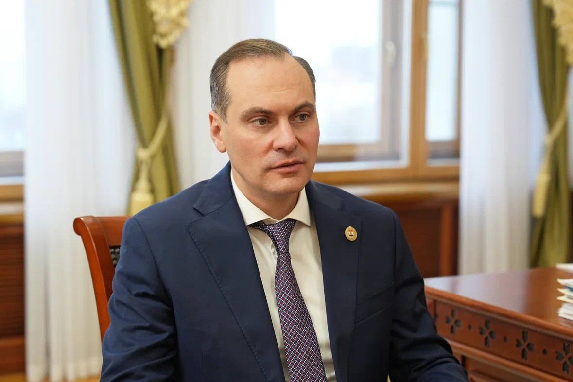 В ходе рабочего визита в г. Саранск заместитель руководителя Федерального казначейства Александр Суконкин провел встречу с Главой Республики Мордовия Артемом Здуновым В ходе рабочего визита в г. Саранск заместитель руководителя Федерального казначейства Александр Суконкин провел встречу с Главой Республики Мордовия Артемом Здуновым