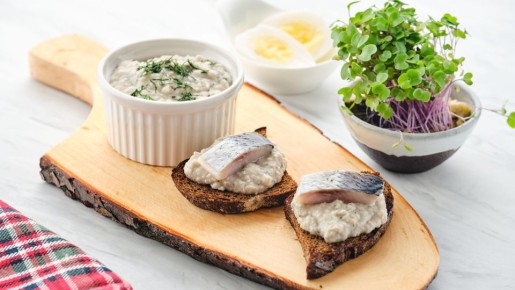 Настоящий кулинарный шедевр из сельди: в ресторанах ее готовят только так