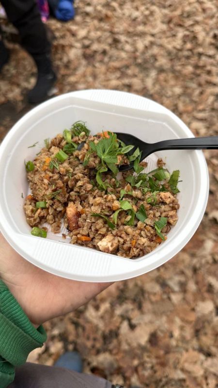    !    : , , ,            !