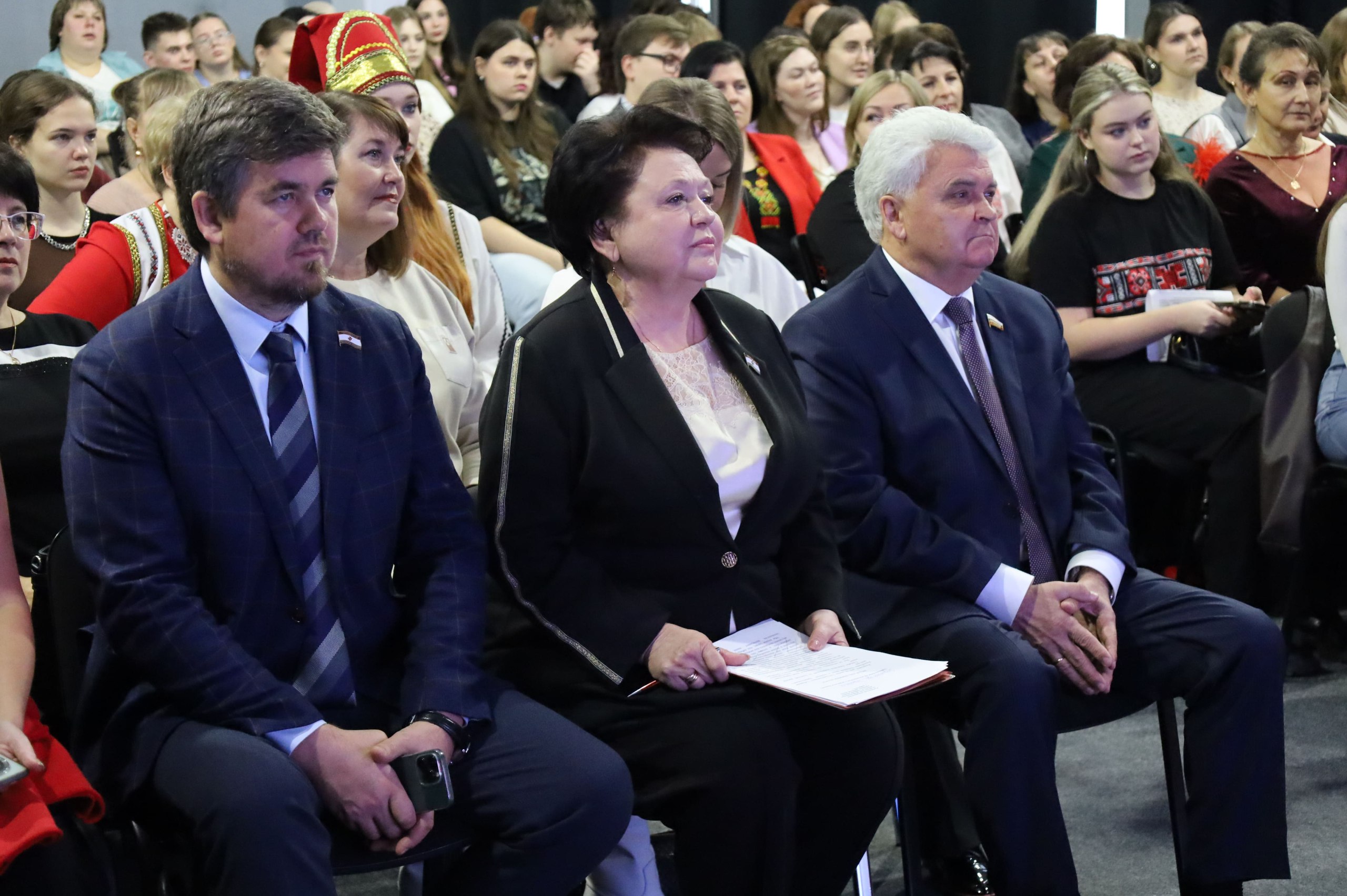 Проведен круглый стол «Информационные технологии и цифровые решения поддержки мордовских языков»