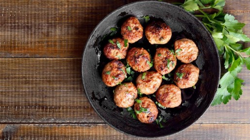 Хит советских столовых: повара готовили сочнейшие котлеты с особым продуктом только так