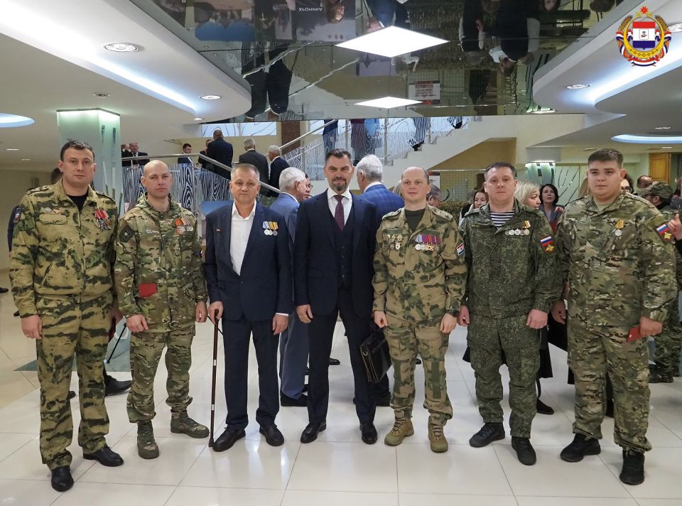 «Мы обязаны создать такие условия, чтобы каждый боец был абсолютно уверен: его семья под надёжной защитой, родной край ждёт его возвращения и готов предложить возможности для достойной жизни»