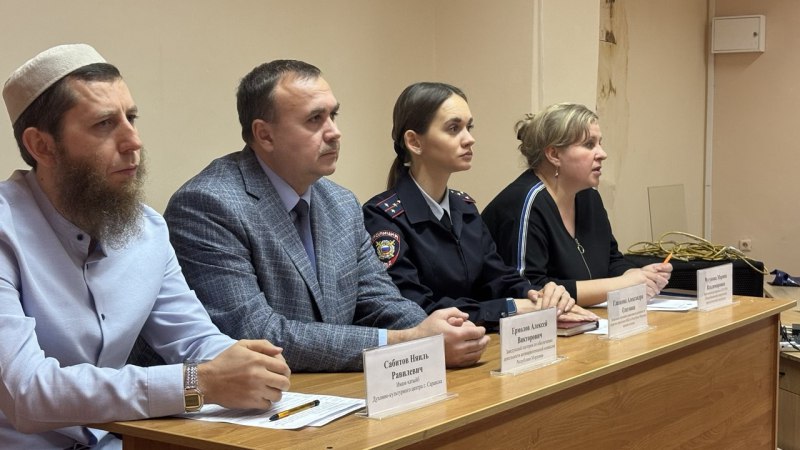 В Мордовии в рамках операции «Чистое поколение-2025» полицейские, государственные деятели, представители духовенства и системы здравоохранения провели антинаркотическое мероприятие для иностранных студентов В Мордовии в рамках операции «Чистое поколение-2025» полицейские, государственные деятели, представители духовенства и системы здравоохранения провели антинаркотическое мероприятие для иностранных студентов