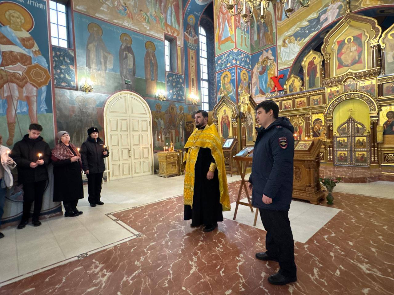 Сотрудники отделения Госавтоинспекции ММО МВД России “Краснослободский» в Воскресенском кафедральном соборе г. Краснослободска организовали мероприятие, приуроченное к предстоящему 16 ноября Всемирному дню памяти жертв... Сотрудники отделения Госавтоинспекции ММО МВД России “Краснослободский» в Воскресенском кафедральном соборе г. Краснослободска организовали мероприятие, приуроченное к предстоящему 16 ноября Всемирному дню памяти жертв...