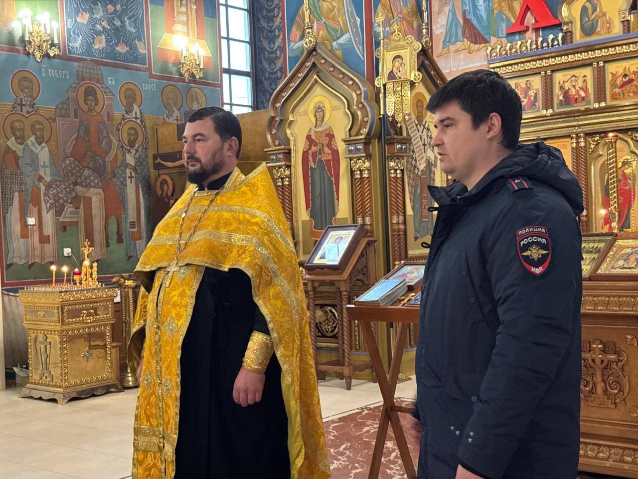 Сотрудники отделения Госавтоинспекции ММО МВД России “Краснослободский» в Воскресенском кафедральном соборе г. Краснослободска организовали мероприятие, приуроченное к предстоящему 16 ноября Всемирному дню памяти жертв... Сотрудники отделения Госавтоинспекции ММО МВД России “Краснослободский» в Воскресенском кафедральном соборе г. Краснослободска организовали мероприятие, приуроченное к предстоящему 16 ноября Всемирному дню памяти жертв...