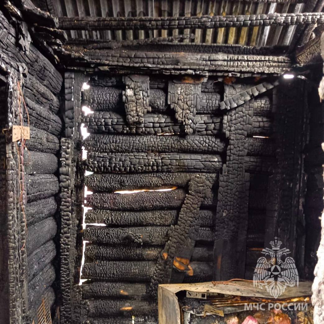 Огнеборцы ликвидировали пожар в частном секторе Огнеборцы ликвидировали пожар в частном секторе