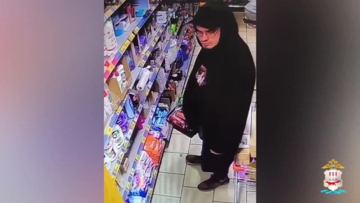 Внимание, устанавливается причастный к хищению товаров из сетевых магазинов в Саранске