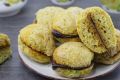Печенье на кефире и растительном масле: легкий рецепт с лимонной ноткой и шоколадом