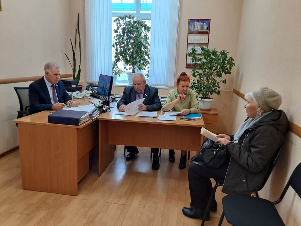 Прием граждан провел депутат Госсобрания Мордовии, член фракции «КПРФ» Павел Феофанов