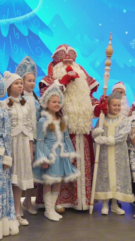 В Национальном центре «Россия» дали старт акции «Ёлка желаний»