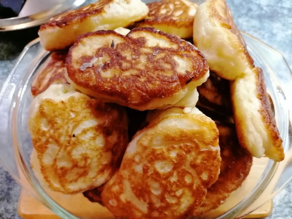 Как приготовить пышные оладушки на кефире