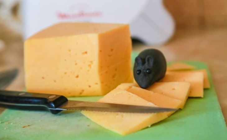 Лепешки из сыра и цветной капусты: для тех, кто хочет перестать есть хлеб