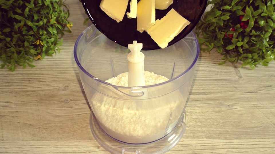 Ягодный пирог без яиц: идеальный десерт для любого времени года