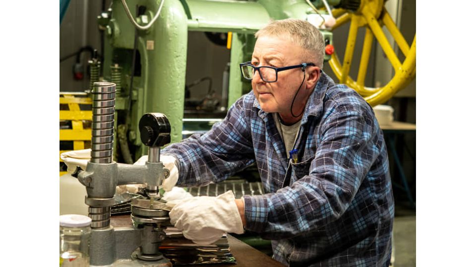 Почему 59% свердловчан готовы работать после выхода на пенсию?