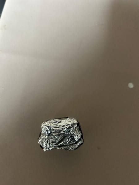 Житель Луховки подозревается в незаконном сбыте и хранении марихуаны Житель Луховки подозревается в незаконном сбыте и хранении марихуаны