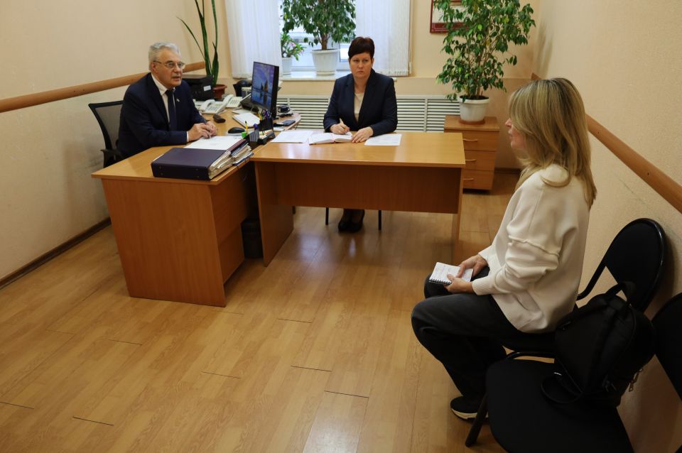 Председатель Госсобрания Мордовии провел прием граждан