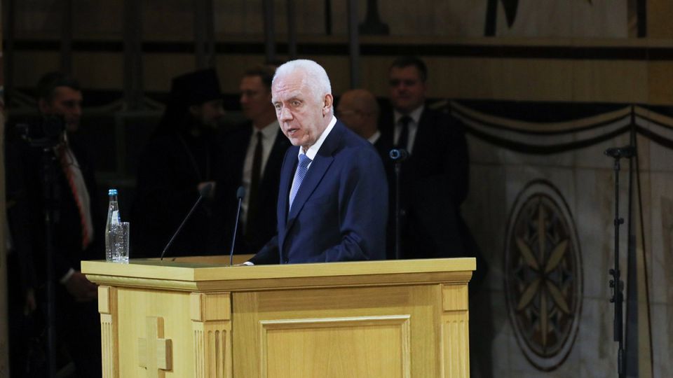 Генпрокурор России начинает активную борьбу с 'правительством в изгнании'