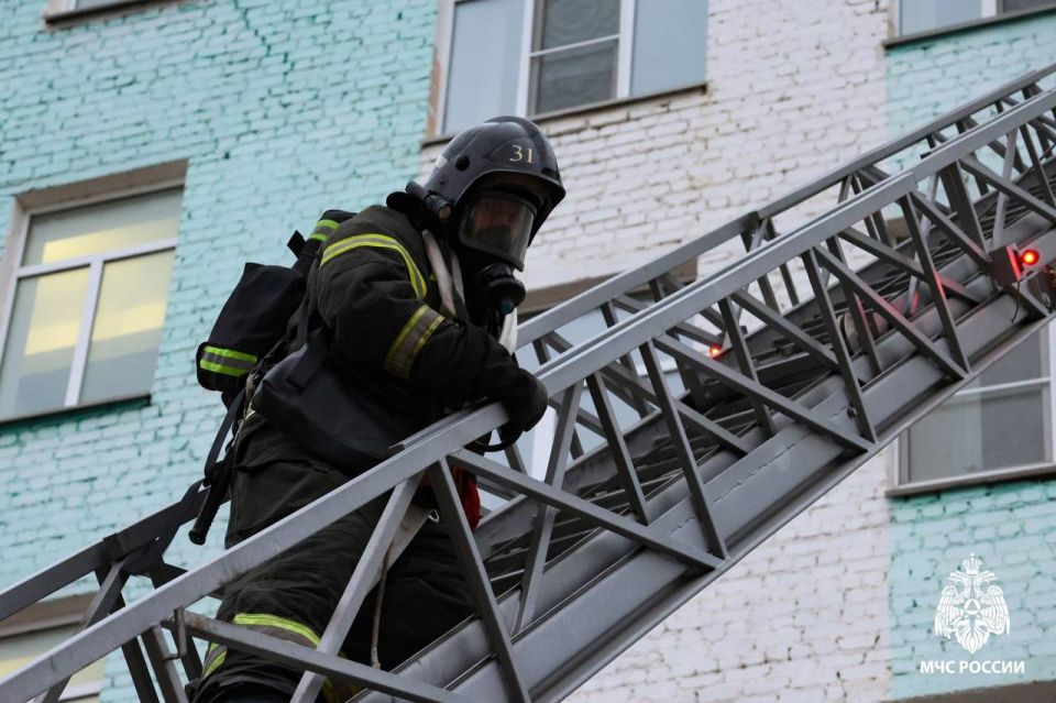 Пожар на предприятии в Республике Мордовия Пожар на предприятии в Республике Мордовия