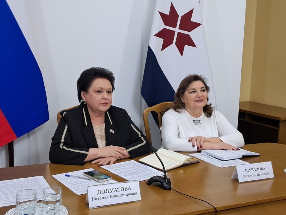 Заседание женщин-депутатов ПФО по вопросам поддержки семей с детьми прошло в Госсобрании