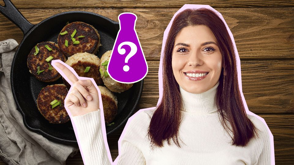 Масло от жарки котлет не разлетится по всей кухне: просто положите этот предмет