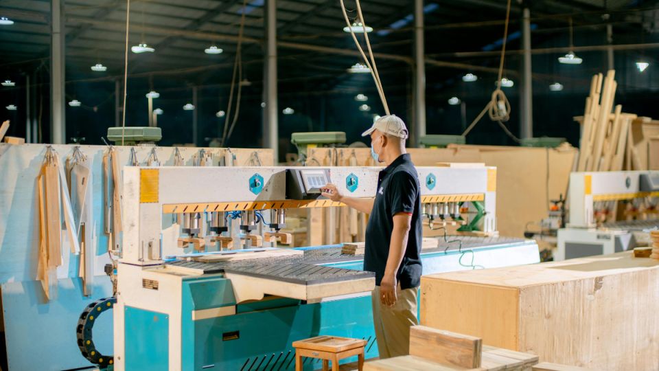 Какую зарплату нужно иметь в 2025 году для получения пенсионного балла?