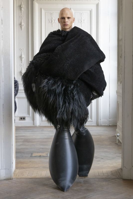 Мужская мода 2025: Эксперименты, шок и вызовы для стиля