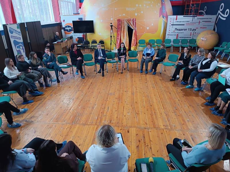 Сотрудники МВД по Республике Мордовия приняли участие в межведомственной конференции, направленной на развитие кадетской деятельности в республике