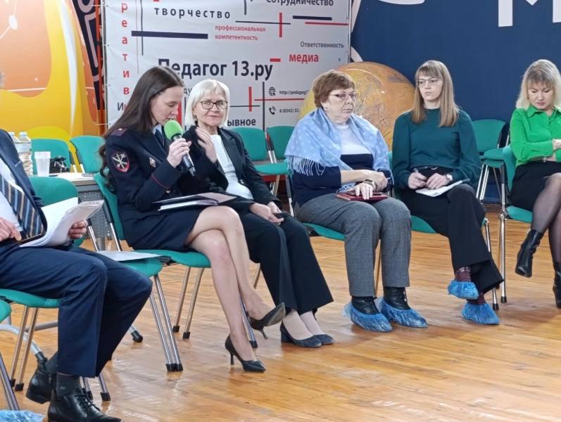 Сотрудники МВД по Республике Мордовия приняли участие в межведомственной конференции, направленной на развитие кадетской деятельности в республике Сотрудники МВД по Республике Мордовия приняли участие в межведомственной конференции, направленной на развитие кадетской деятельности в республике