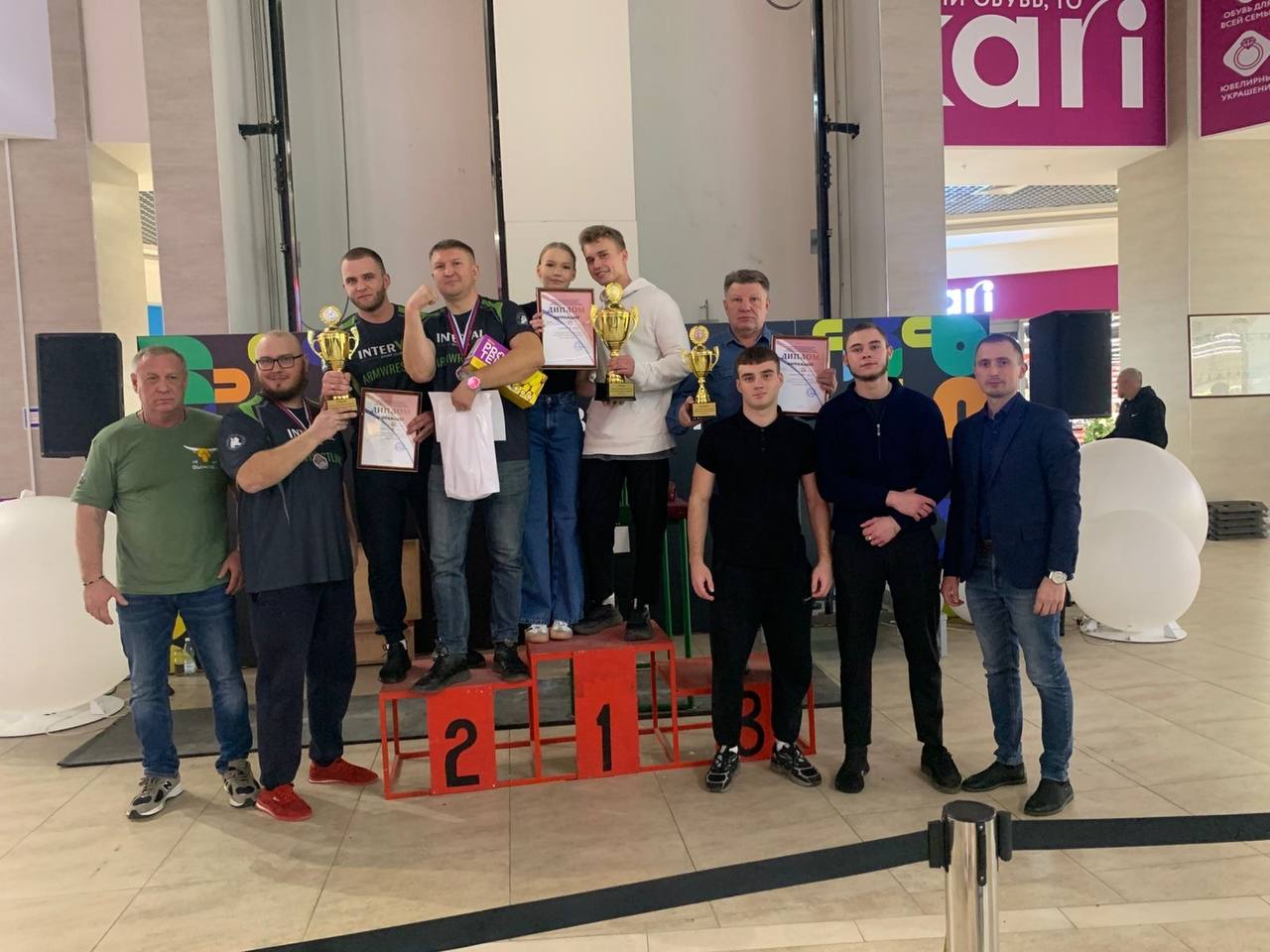 В Саранске состоялось открытое лично-командное Первенство городского округа по армрестлингу среди женщин, мужчин и юниоров до 21 года В Саранске состоялось открытое лично-командное Первенство городского округа по армрестлингу среди женщин, мужчин и юниоров до 21 года