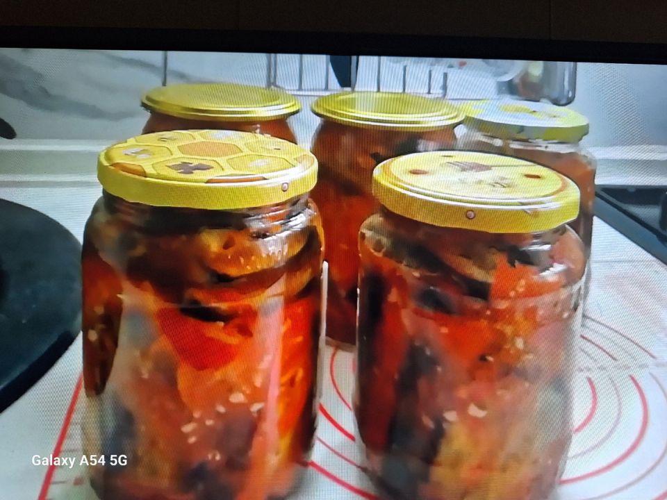 Как приготовить баклажаны на зиму: советы и рецепты