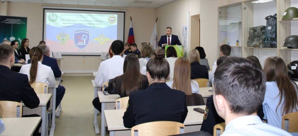 В Мордовии проведен круглый стол по вопросам противодействия экстремизму и терроризму