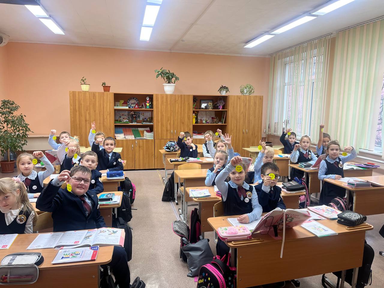 Акция «Засветись!» прошла в МОУ «СОШ №41» Акция «Засветись!» прошла в МОУ «СОШ №41»